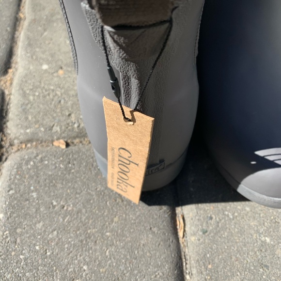 Chooka Faux Fur Waterproof Boot Sizes 10 & 11 - Picture 3 of 11